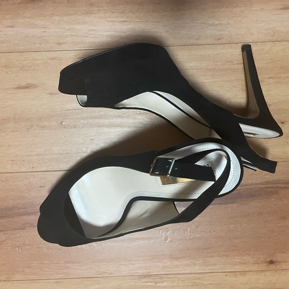 Inc International Concepts Gilas Peep-Toe Platform Pumps - Picture 12 of 12